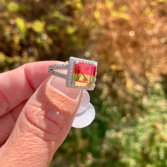 2023 Bomb Party Sweet and Simplistic Ring Size 6 - Picture 3 of 7